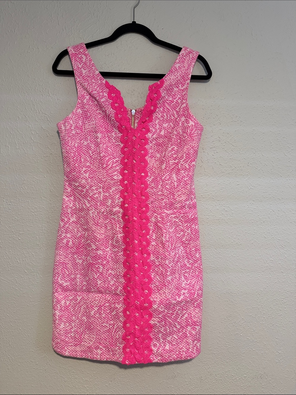 Lilly Pulitzer Pink Sleeveless Shift Dress with Hot Pink Lace Trim